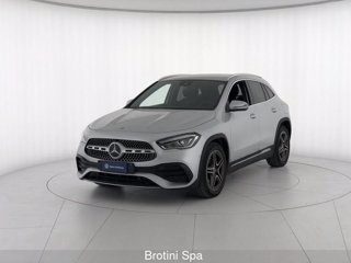 MERCEDES GLA 200 d Automatic Business