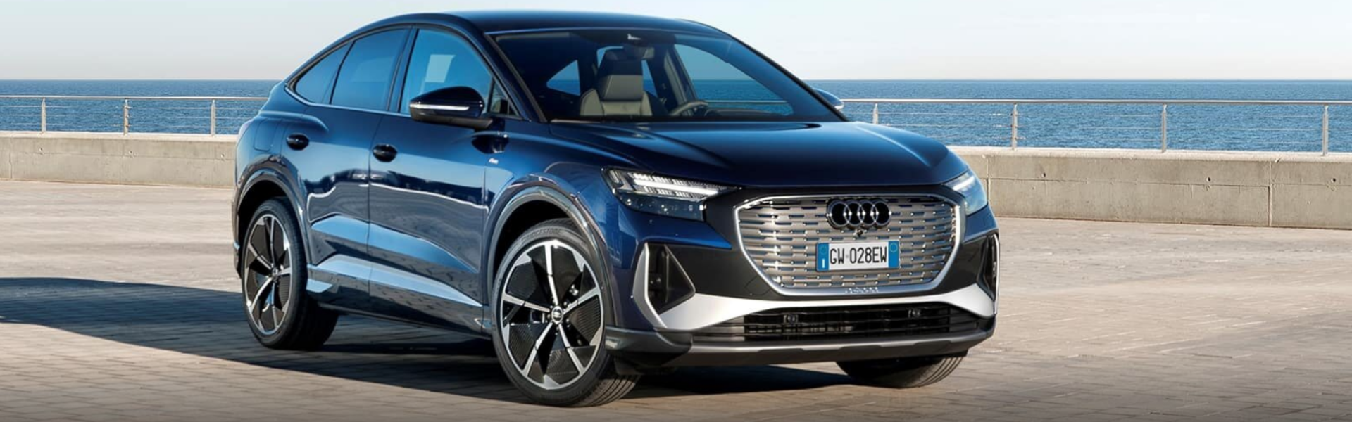 Q4 SPORTBACK E TRON (1920X600)